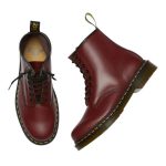 Dr. Martens 1460 Smooth Leather Lace Up מגפיים Cherry Red