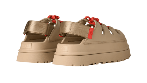 UGG Women’s GoldenGlow Toggle Mustard Seed נעלי האג