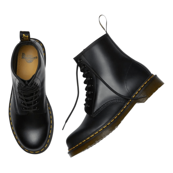 Dr. Martens 1460 Smooth Leather Lace Up מגפיים
