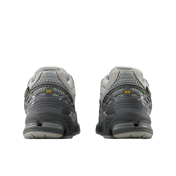 New Balance 1906 Grey נעלי סניקרס