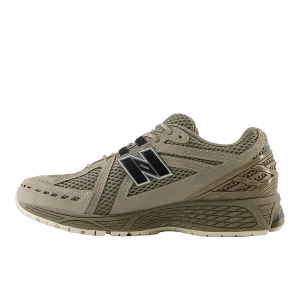NBU1906ROB_2