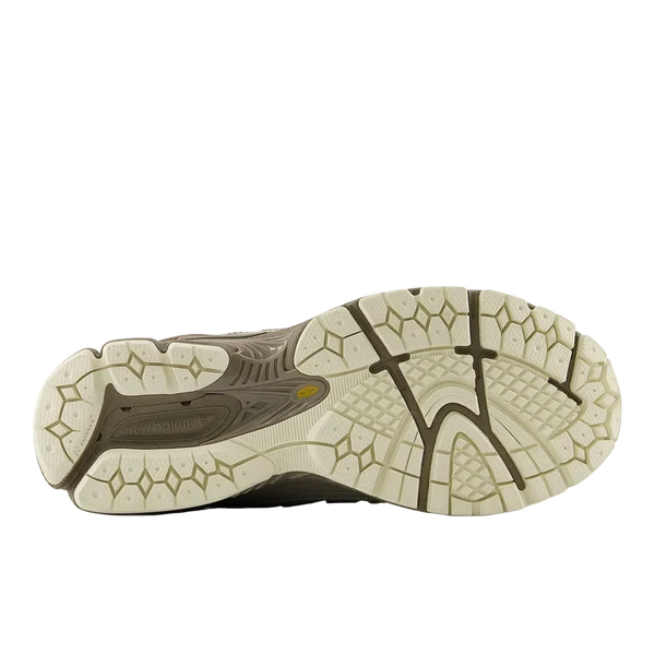 New Balance 1906 Beige נעלי סניקרס