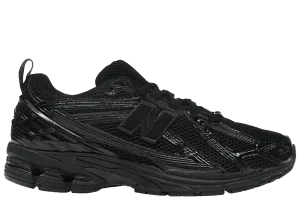 New Balance 1906 Black Patent נעלי סניקרס
