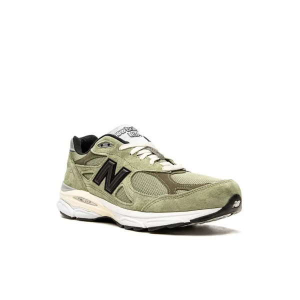 New Balance 990 V3 Olive סניקרס