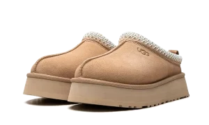 UGGTazzSlipperSand-SneakCenter2-600×360