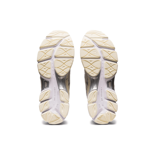 Asics Gel NYC White Oyster נעליים