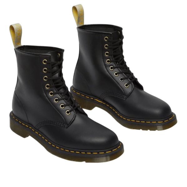 Dr. Martens 1460 Lace Up Boots מגפיים