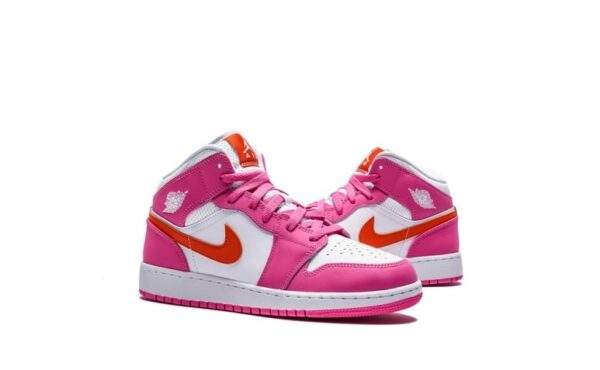 Nike Air Jordan 1 Mid Pinksicle סניקרס