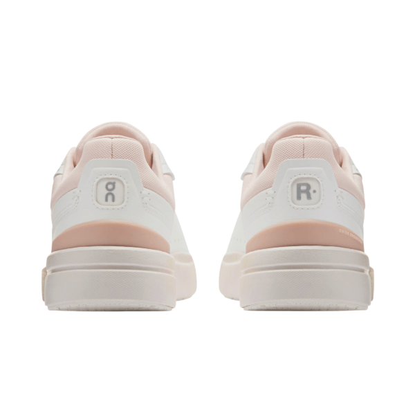 On THE ROGER Advantage White/Rosehip נעלי