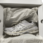 Asics Gel Kayano 14 Silver White נעליים
