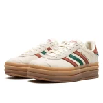 Adidas Gazelle Bold Maple Leaf נעלי