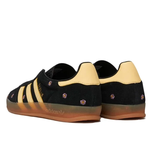 Adidas Gazelle Indoor Core Black Almost Yellow Floral נעלי