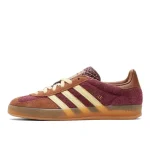 Adidas Gazelle Indoor Maroon Almost Yellow נעלי