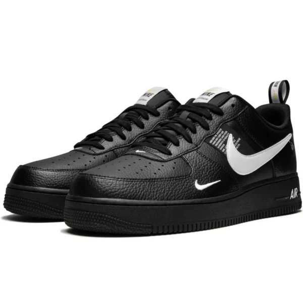 Nike Air Force 1 ’07 LV8 Utility Black סניקרס