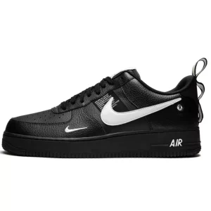 Nike Air Force 1 ’07 LV8 Utility Black סניקרס