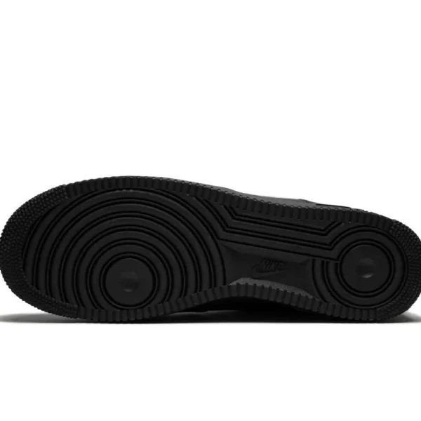 Nike Air Force 1 ’07 LV8 Utility Black סניקרס