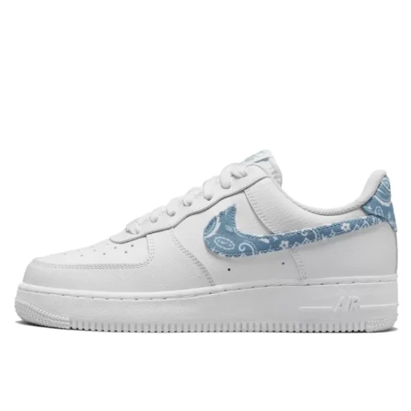 Nike Air Force 1 Low ’07 Essential White Worn Blue Paisley סניקרס