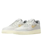 Nike Air Force 1 Low ’07 Jewel Light Bone Coconut Milk סניקרס