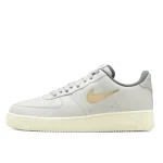 Nike Air Force 1 Low ’07 Jewel Light Bone Coconut Milk סניקרס
