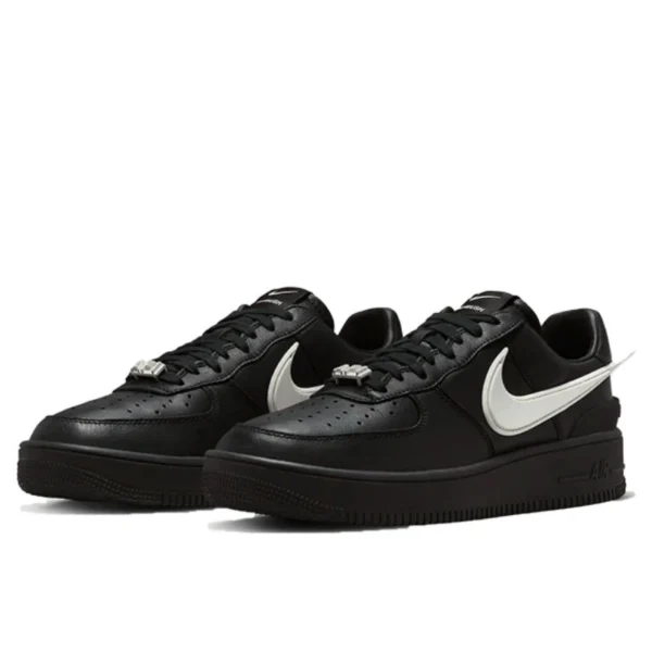 Nike Air Force 1 Low Ambush Black סניקרס