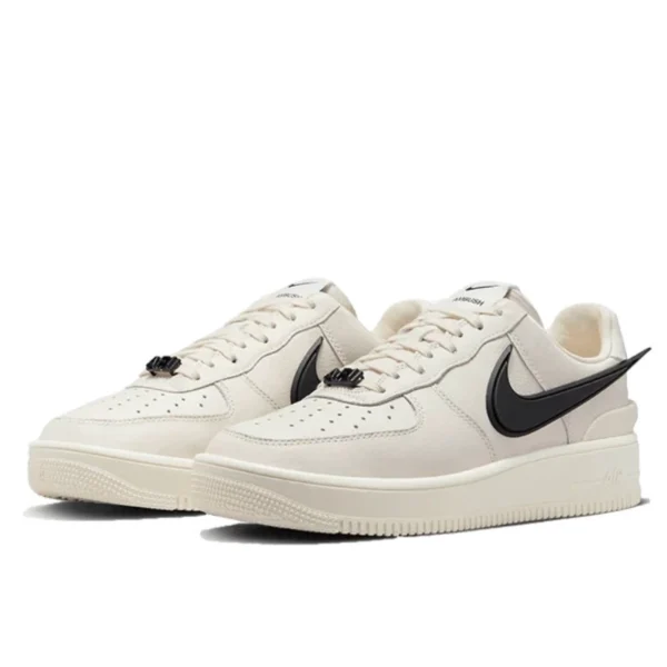 Nike Air Force 1 Low Ambush Phantom סניקרס