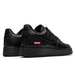 Nike Air Force 1 Low Black Supreme סניקרס