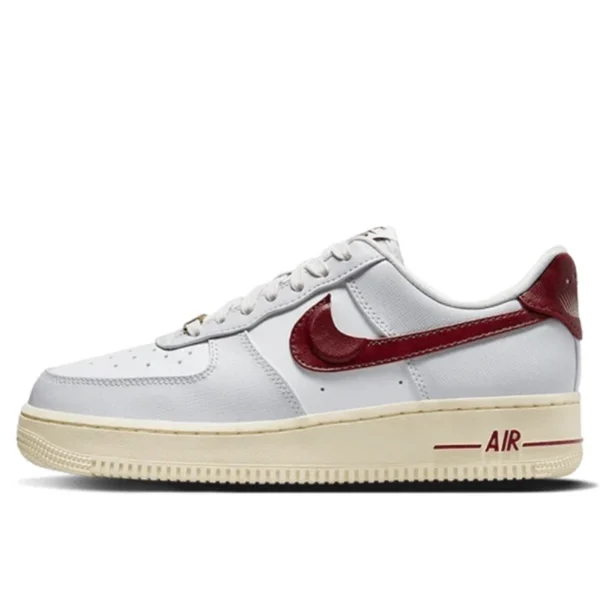 Nike Air Force 1 Low Just Do It Hangtag סניקרס