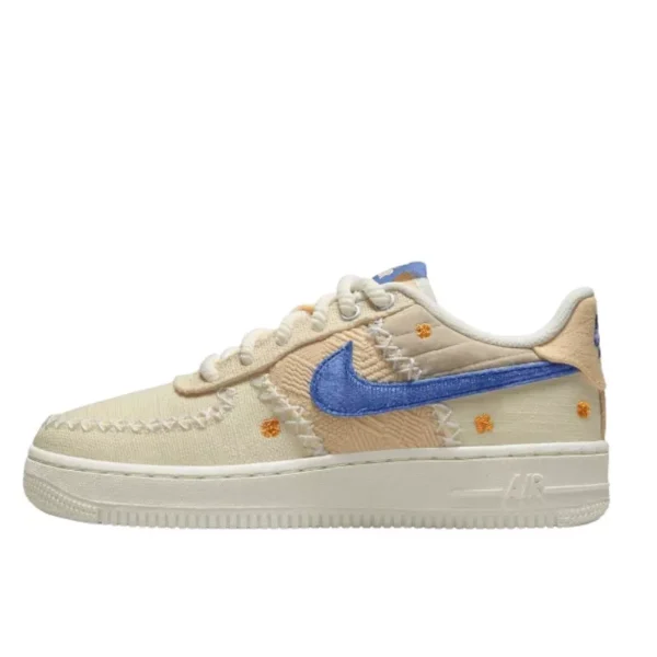 Nike Air Force 1 Low LA Flea סניקרס