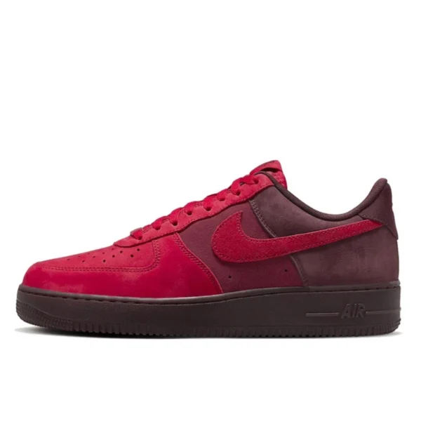Nike Air Force 1 Low Layers of Love סניקרס
