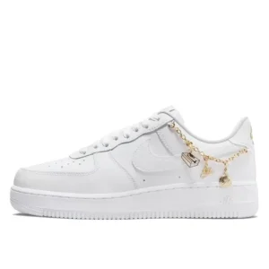 Nike Air Force 1 Low LX Lucky Charms White סניקרס