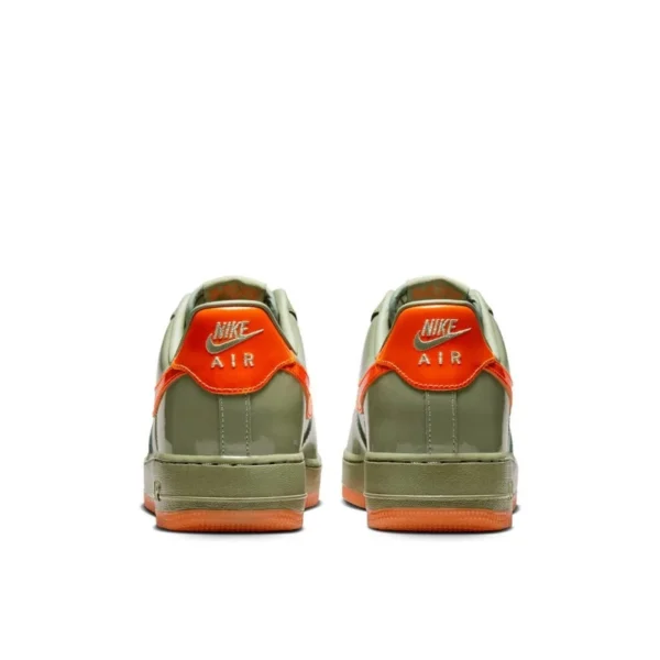 Nike Air Force 1 Low Premium Oil Green סניקרס