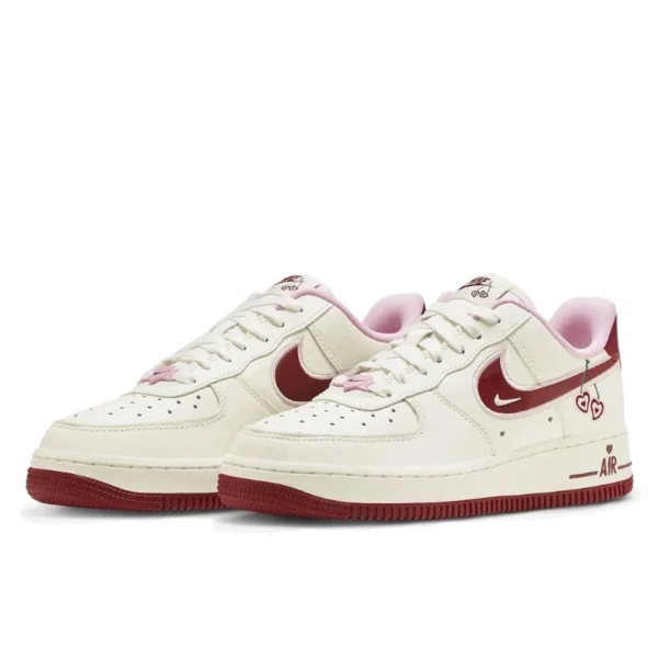 Nike Air Force 1 Low Valentine’s Day Burgundy (2023) סניקרס