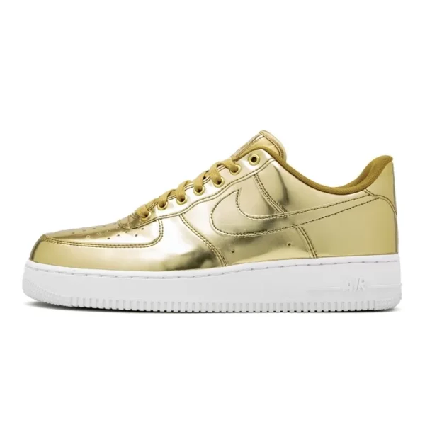 Nike Air Force 1 Metallic Gold סניקרס