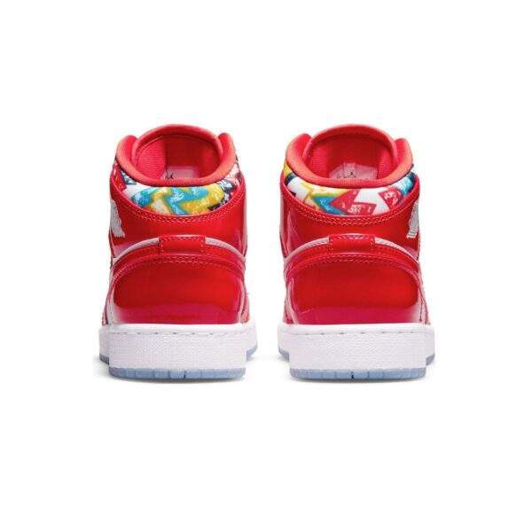Nike Air Jordan 1 Mid SE Barcelona Sweater סניקרס