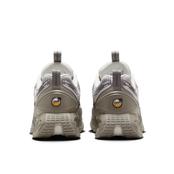 Nike Air Max Dn SP size? Light Bone Light Taupe נעלי