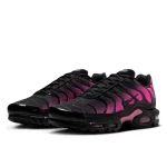 Nike Air Max Plus Black Hyper Pink נעלי