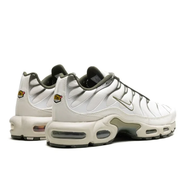 Nike Air Max Plus Light Bone נעלי