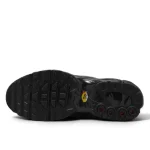Nike Air Max Plus Tiempo Black White נעלי