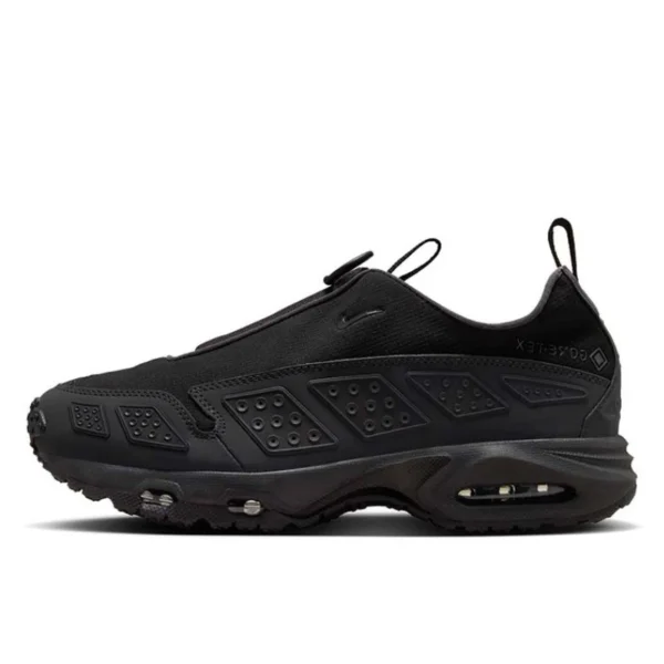 Nike Air Max Sunder Gore-Tex Black Smoke Grey נעלי