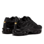 Nike Air Max TN Plus Triple Black נעלי