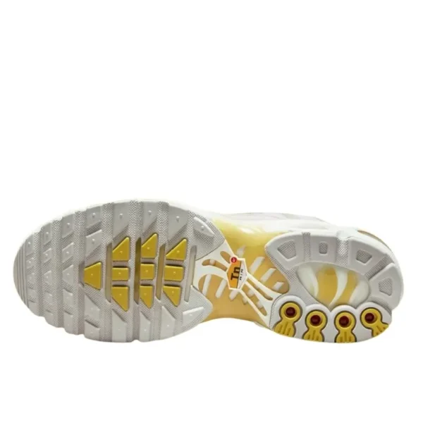 Nike Air Max TN Plus White Bone Celery נעלי