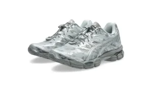Asics-gel-cumulus-16-cecilie-bahnsen-floral-pack-glacier-grey-2-600×338