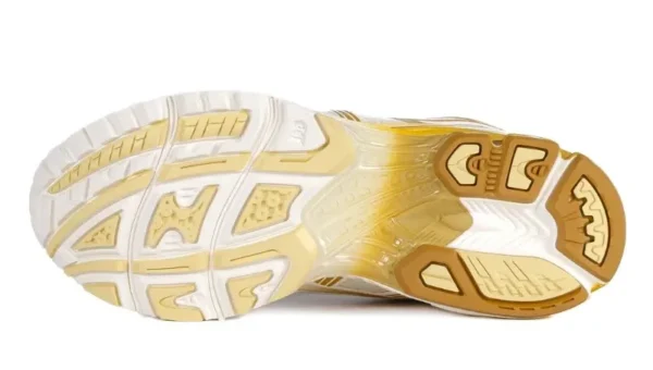 Asics Gel-Kayano 14 The Museum Visitor Cream Gold נעליים