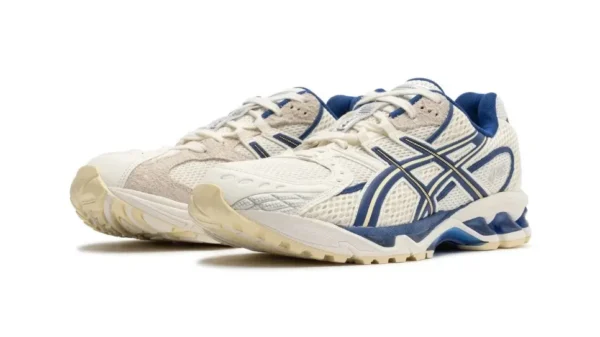 Asics Gel-Nimbus 10.1 END. Milk נעליים