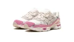 Asics Gel-NYC Strawberries Cream נעליים