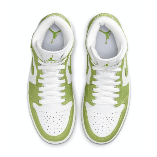 Nike Air Jordan 1 Mid Green Python סניקרס