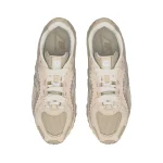 New Balance 204L Sea Salt סניקרס