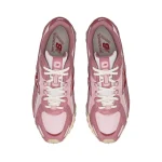 New Balance 204L Rosewood Pink Salt סניקרס