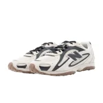 New Balance 204L Beige Black סניקרס