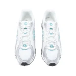 New Balance 204L Light Silver-Colored Metallic סניקרס